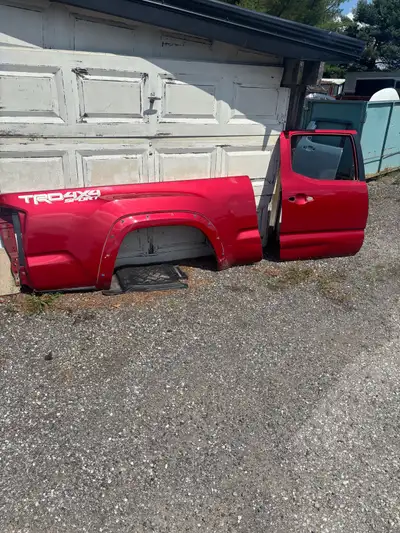 2016-2023 Toyota Tacoma Right Box Panel 6’ Long Box Used OEM has minor damage on lower front. Asking...
