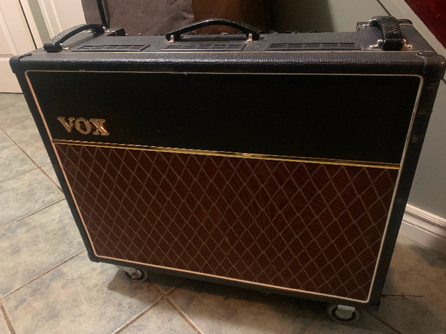 Vox AC30C2 for sale, asking $900 in Amps & Pedals in Mississauga / Peel Region
