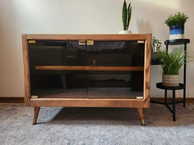 mid-century modern cabinet with pullout shelf in Bookcases & Shelving Units in Edmonton - Image 2