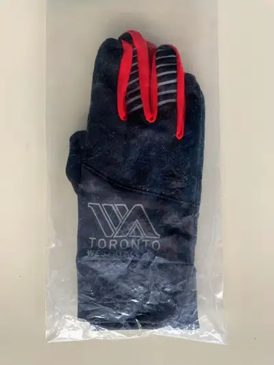 ✨ NEW Running / Sports Gloves – Size Small, View more