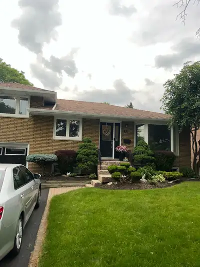 Two rooms available in a clean, well-maintained home, shared with the owner in the desirable Don Mil...