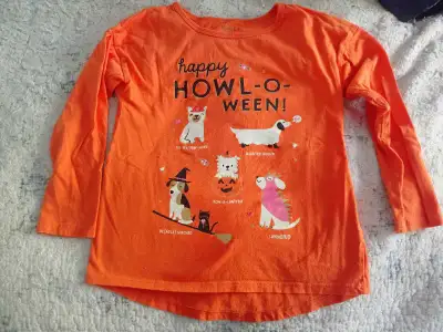 Like NEW! Washed, not worn Happy Howl-o-ween long sleeve T shirt featuring cute dogs Brand: Carter's...