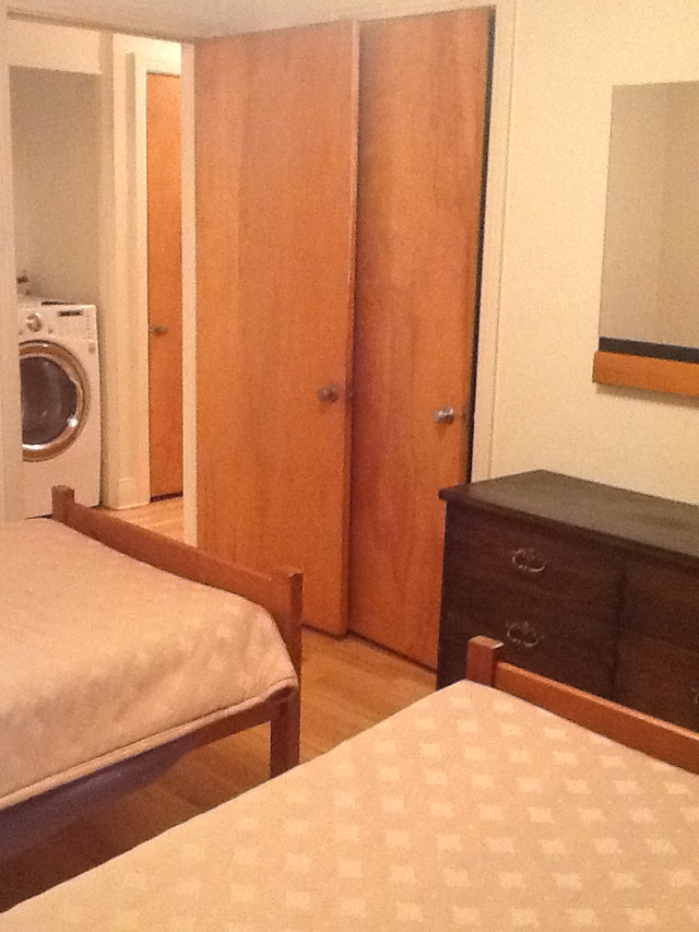 Chambre à louer / Room for rent in Room Rentals & Roommates in City of Montréal - Image 4