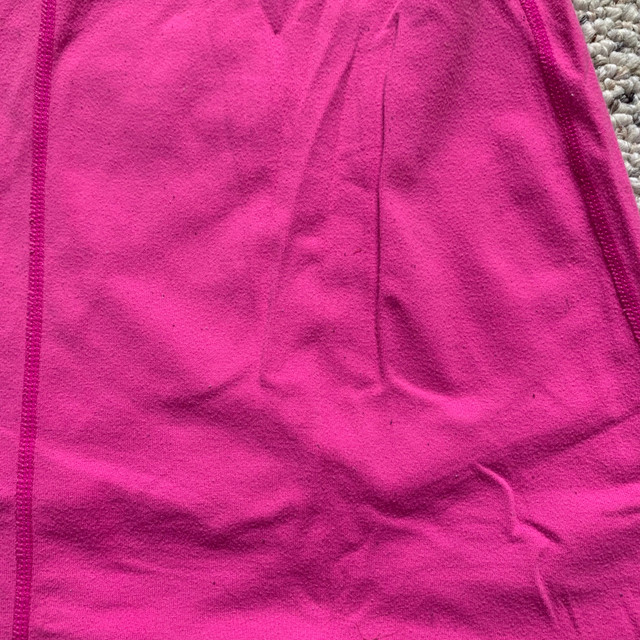 Lululemon Pink Tank - Size 8 in Women's - Tops & Outerwear in Ottawa - Image 4