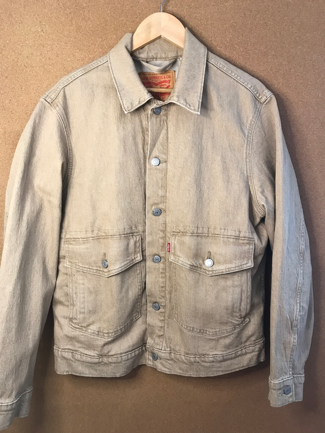 Levi's Denim Jacket in Men's in Markham / York Region - Image 2