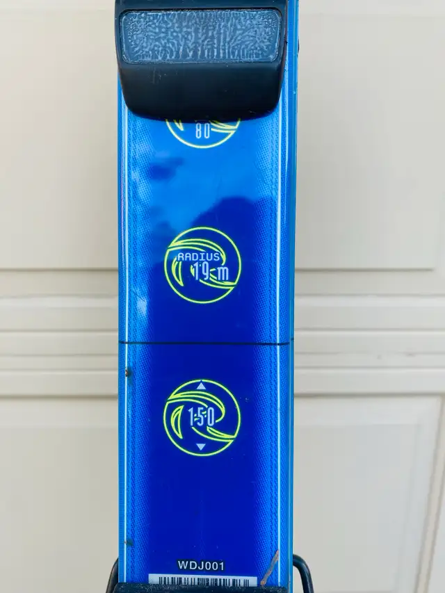 Rossignol Cobra J Skis in Ski in Calgary - Image 3