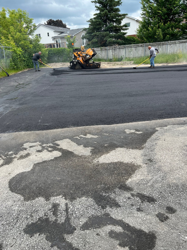 Paving/Asphalt Paving /Driveway in Interlock, Paving & Driveways in Oshawa / Durham Region - Image 4