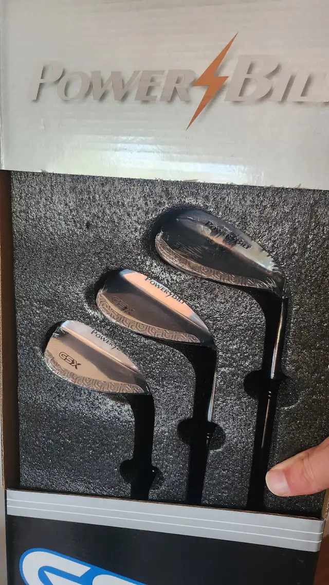 NEW Powerbilt Wedge Set (52, 56, 60) - Great for beginners in Golf in Kitchener / Waterloo - Image 3