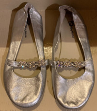 Girl’s Leather Silver Christmas Dress Ballet Flat Shoes sz 3