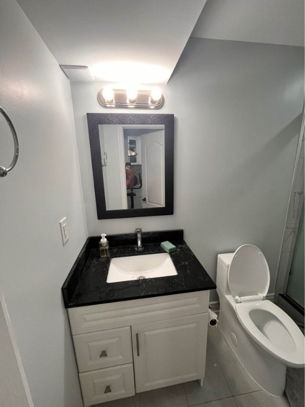 Basement for rent in churchill meadows area Mississauga Long Term