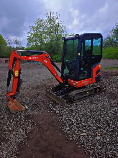2021 Kubota Mini excavator - Model KX018-4 1.8 ton - Spacious cab - Second owner Only used for perso...