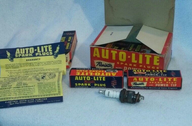 Vintage Spark Plugs - New Old Stock in Engine & Engine Parts in Grande Prairie - Image 4