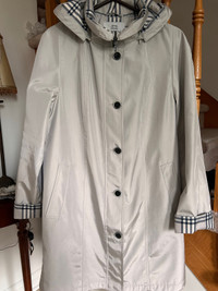 Fen Nelli London Spring Coat Size 8