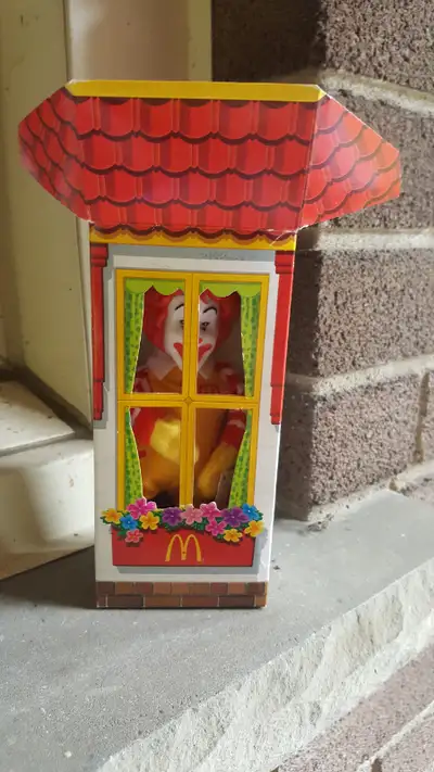Ronald McDonald Mini Doll *New in Box* 2003, View more