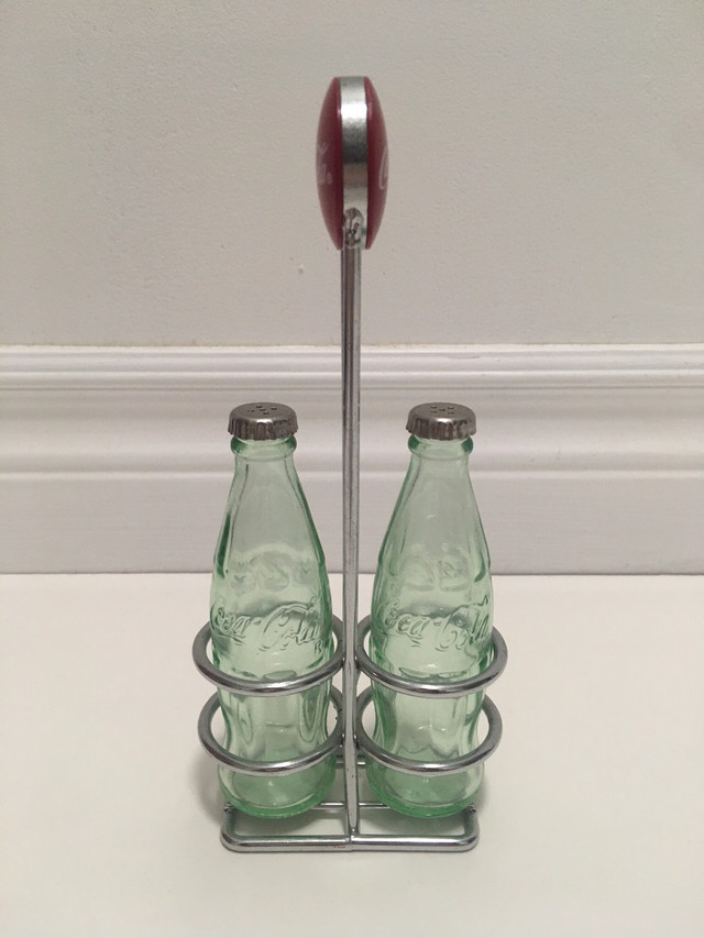 2 Mini Glass Coca-Cola Coke Classic Bottles Teal Empty Clear dans Articles multiples  à Ville de Toronto - Image 3