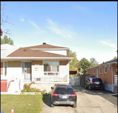 2 bedroom Basmenet for rent available immediately in malton