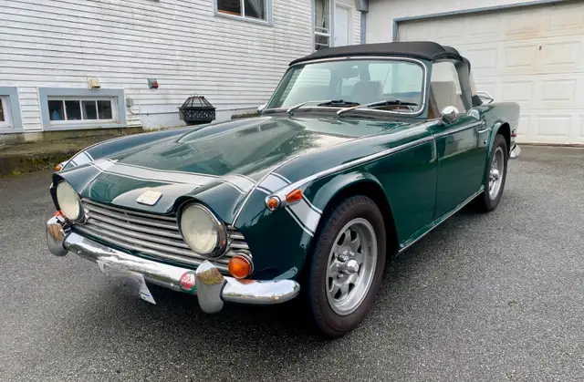 Triumph TR250 - 1968 in Classic Cars in Vancouver - Image 2
