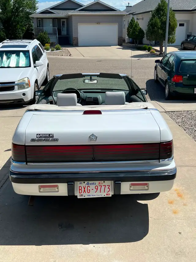 1991 Chrysler Lebaron convertible reduced 2800.00 in Cars & Trucks in Lethbridge - Image 10