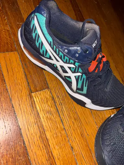 Men’s size 8.5 ASICS Shoes(run a bit small), View more