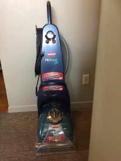 Shampouineuse a tapis Bissell , View more