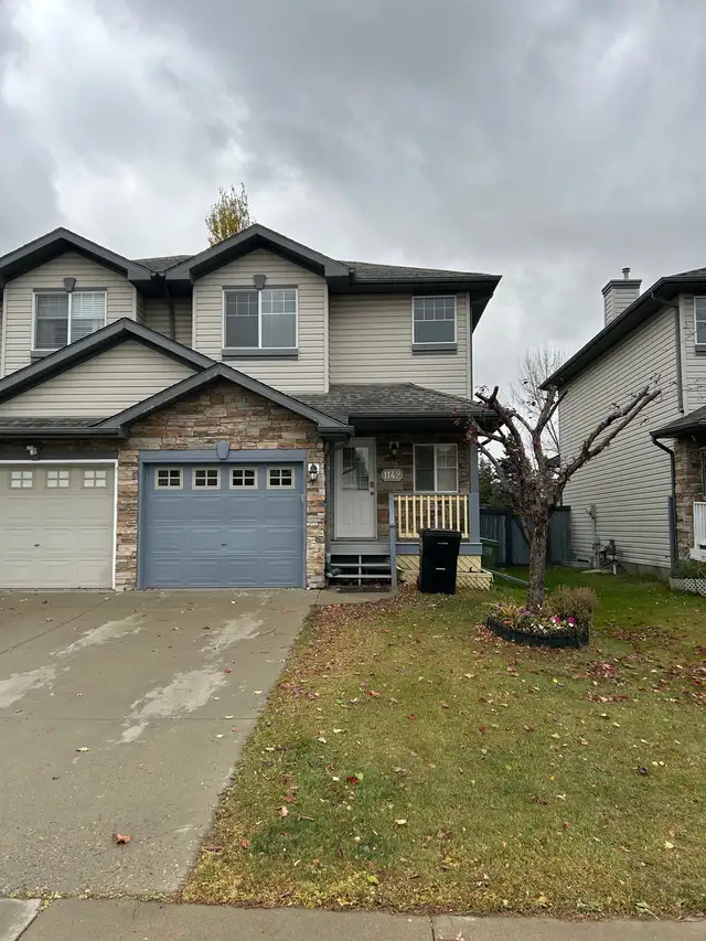 3 Bedroom Duplex in South Edmonton