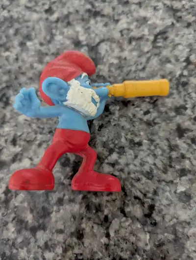 2011 Papa Smurf McDonald's Happy meal toy