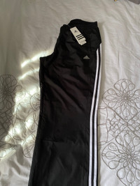 Adidas wind pant Size Large