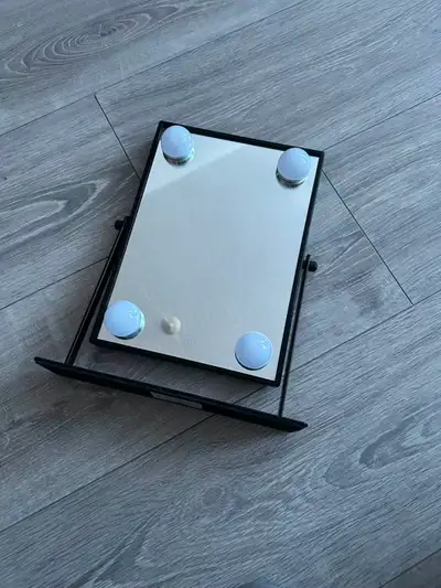 light makeup mirror, View more