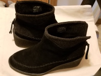 Pendleton Black Ankle Boots