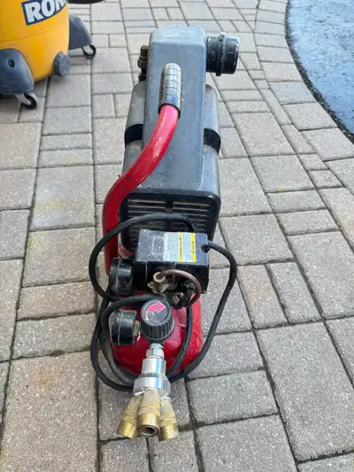 Craftsman Portable Air Compressor – 125 PSI – Works Great, View more