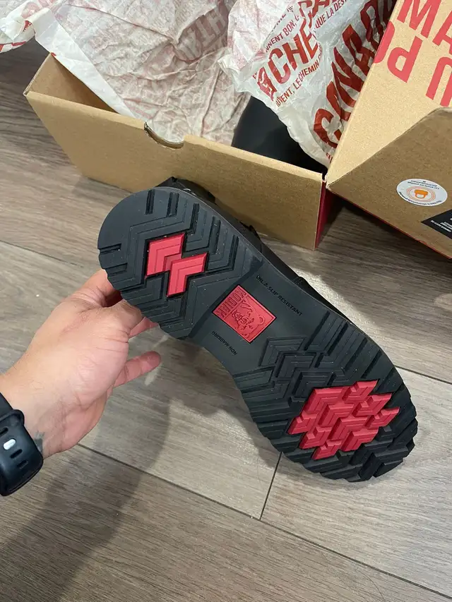 Kodiak Bralorne Boots - Size 8 in Men's Shoes in Kitchener / Waterloo - Image 3