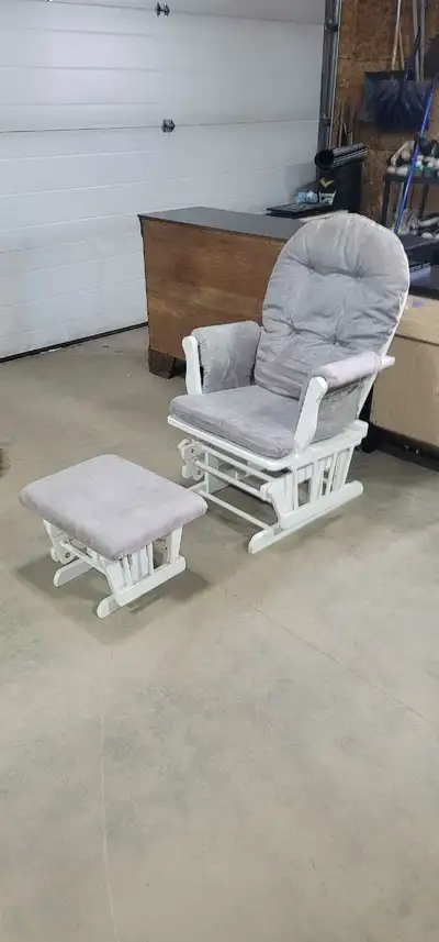 I have a glider rocker with matching foot rest for sale. I'm asking $150 obo cash only. I only accep...