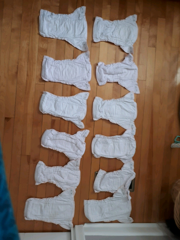 12 kissaluvs newborn fitted diapers  in Bathing & Changing in Ottawa