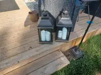 2 battery candel lanterns 