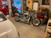 2002 Harley Davidson Vrod comme neuf, beaucoup d’extras