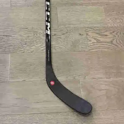 CCM Ribcor Trigger 8 Senior Men’s Left Hockey Stick P88 *Mint*, View more