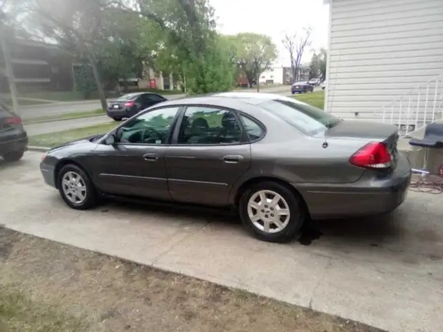 2004 ford taurus466870957245081605