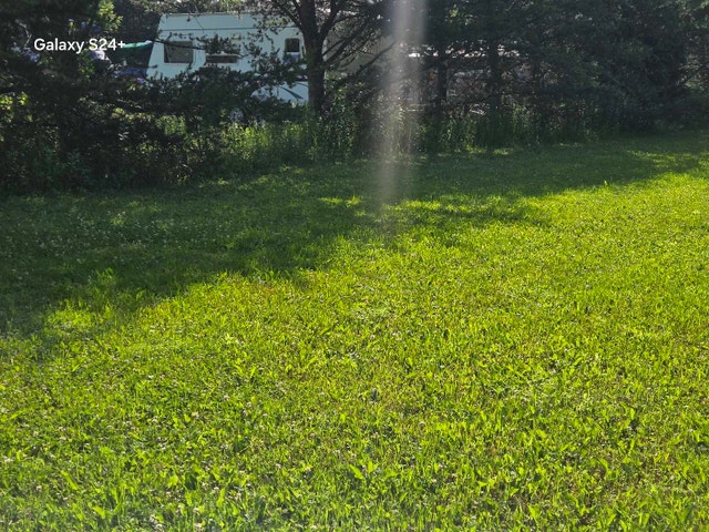 6PLEX TERRAIN COMMERCIAL AU VILLAGE — photo 1