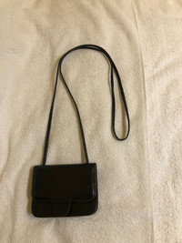 Black Leather Crossbody Purse/ Wallet