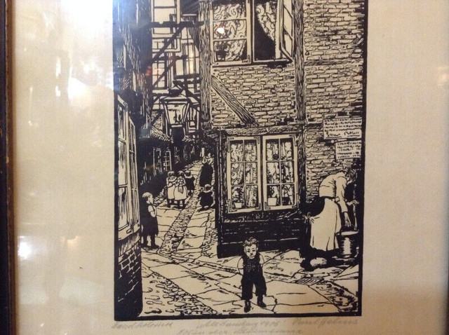 Old Hamburg 1906th courtyard in Steinstrasse. Hand etching, sign in Arts & Collectibles in Vancouver - Image 4