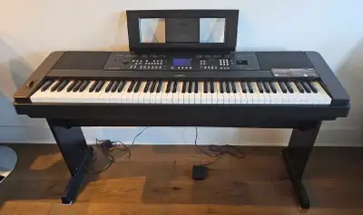 Yamaha DGX-650 Digital Piano – Excellent Condition (barely used), View more
