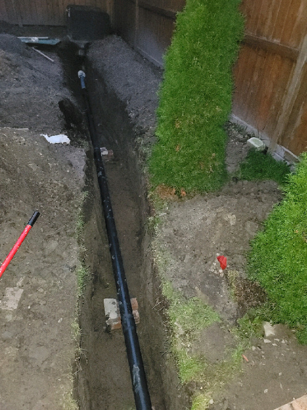 Posts/Fences/Trenches/Concrete Services in Excavation, Demolition & Waterproofing in Ottawa - Image 4