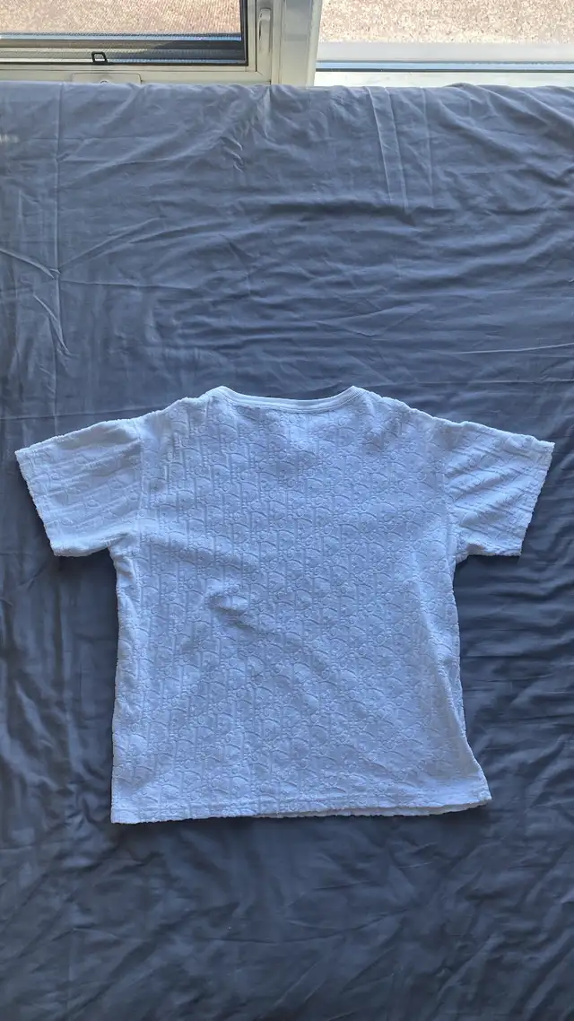 Dior Oblique Relaxed Small Shirt in Men's in Mississauga / Peel Region - Image 3