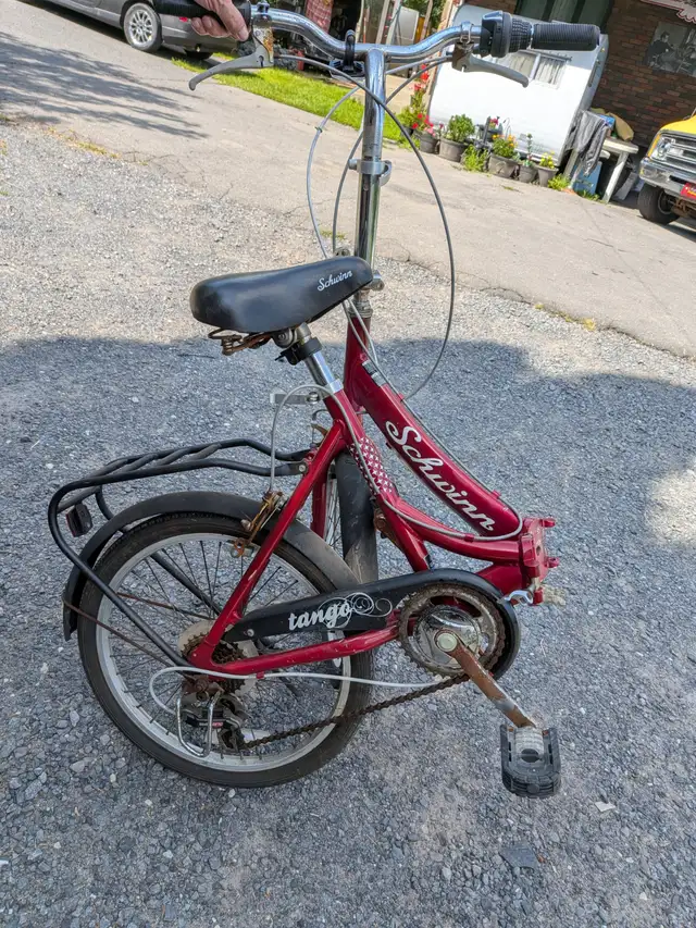 VELO PLIABLE SCHWINN TANGO 20 PO. in Other in Longueuil / South Shore - Image 5