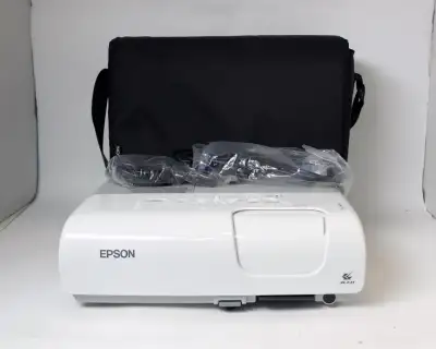 What I have up for sale is a very nice used excellent condition Epson LCD Projector. This is a very...