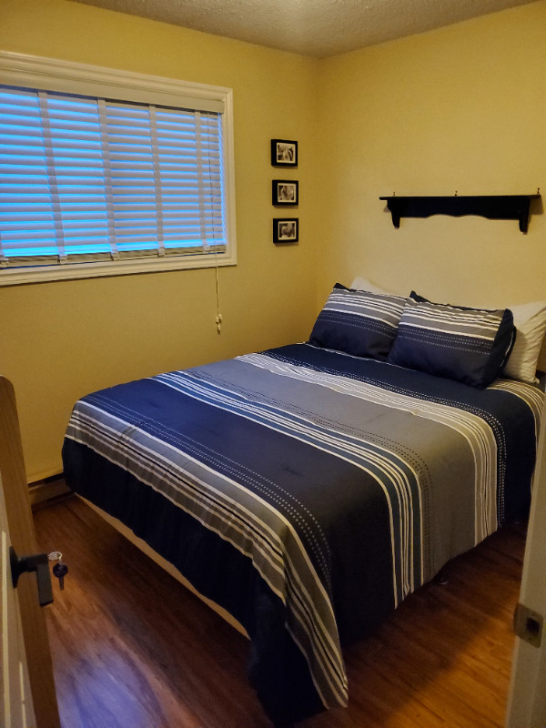 Rooms for rent in Room Rentals & Roommates in Kelowna - Image 2