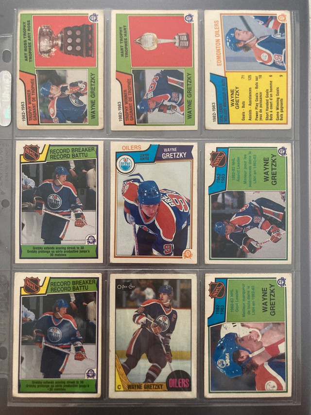 1983-84 OPC Wayne Gretzky Hockey Cards in Arts & Collectibles in City of Toronto