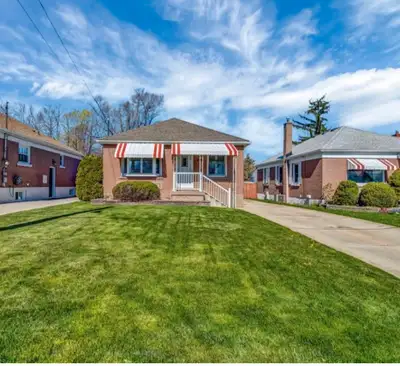 Fully Renovated 1 bed | 1 bath Lower Unit | In-Suite Laundry