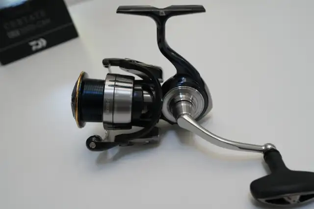 Daiwa Certate LT3000-CXH spinning reel in Fishing, Camping & Outdoors in Sarnia - Image 3