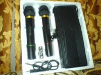 QFXM-336 Wireless Dynamic Professional Microphone-CAN-B000JL9DXK